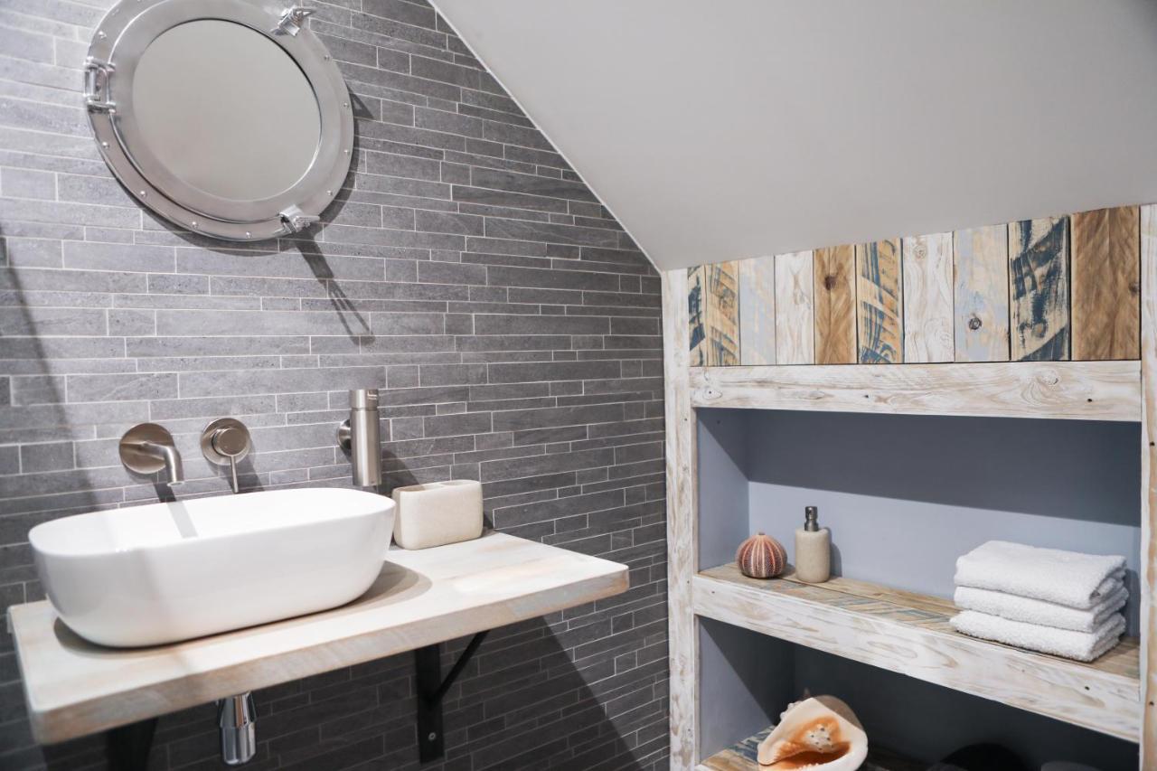 The Harbour Retreat Apartment Birdham Ngoại thất bức ảnh